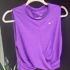 Nike Women's Purple Dri-FIT Twist Front Tank!! EUC 💜